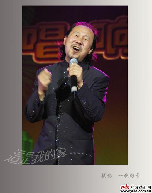 阎维文的母亲歌谱 阎维文 曲蔓地 是降b调么 求一首老歌,调