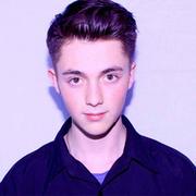 歌手Greyson Chance的头像