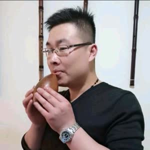 Wy半颜