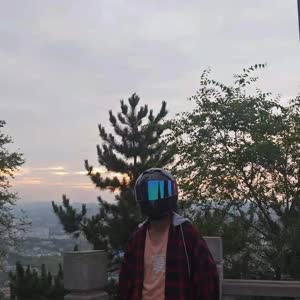 卖菜的小子