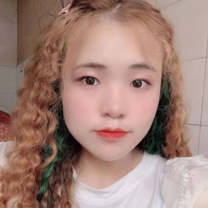 爱唱歌的笨笨