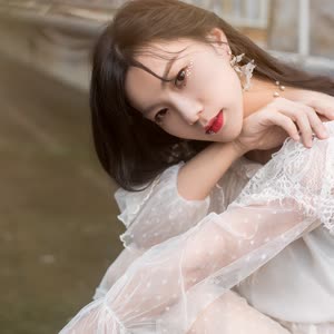 BM小佟年