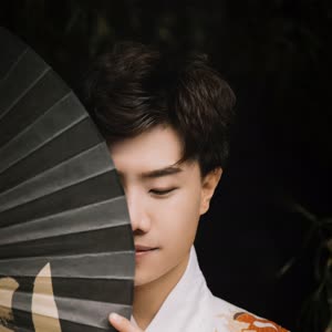 张淜南
