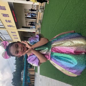 杨露茜