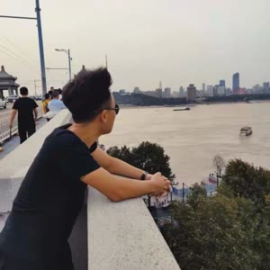 卢云飞
