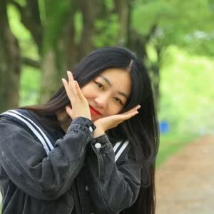 何芷璇