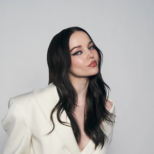 Dove Cameron