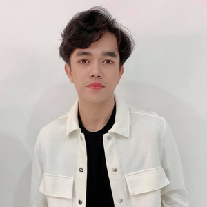 โอม พรชนะ